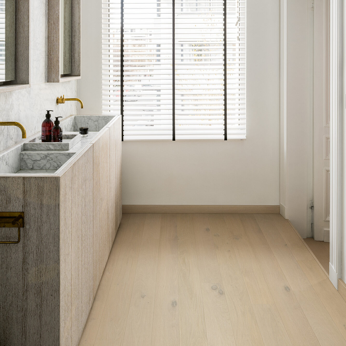 Quick-Step Amato - Wintry Forest Oak Extra Matt - Timber flooring with fully waterproof surface.